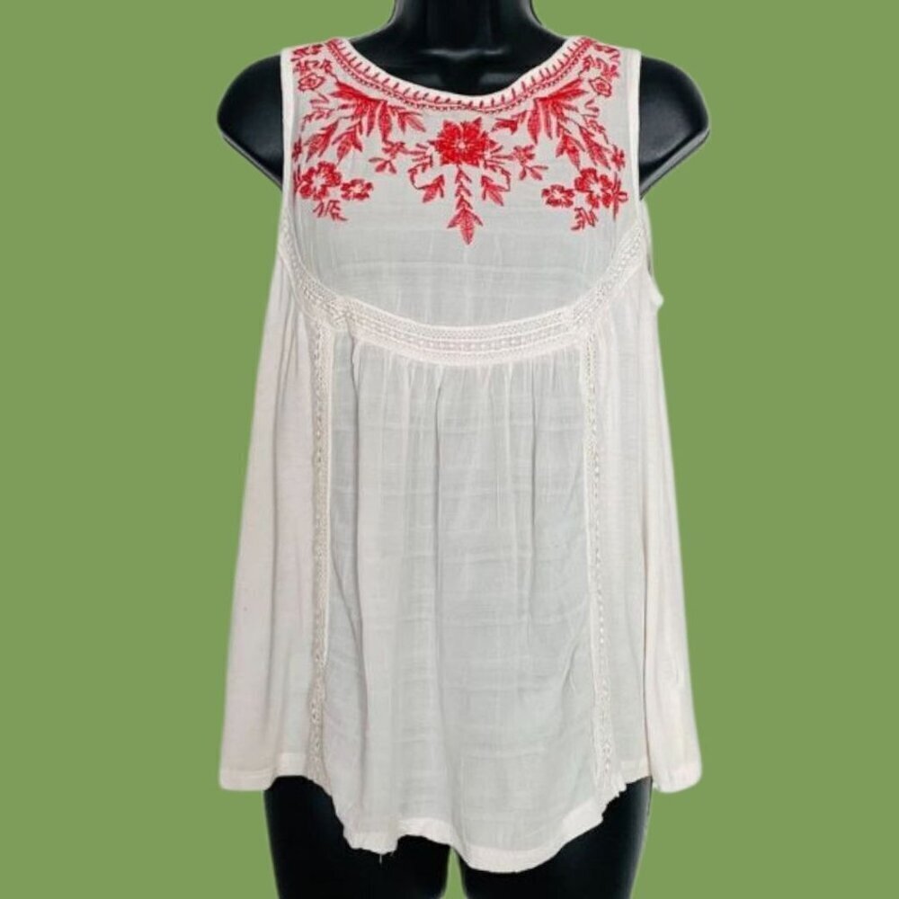 Knox Rose Womens Sleeveless White Top With Red Floral Embroidery Small - Picture 2 of 12